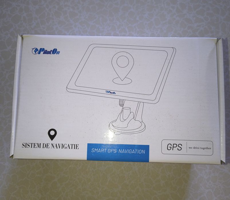 GPS Piloton ecran 5" ,ca nou,în garanție
