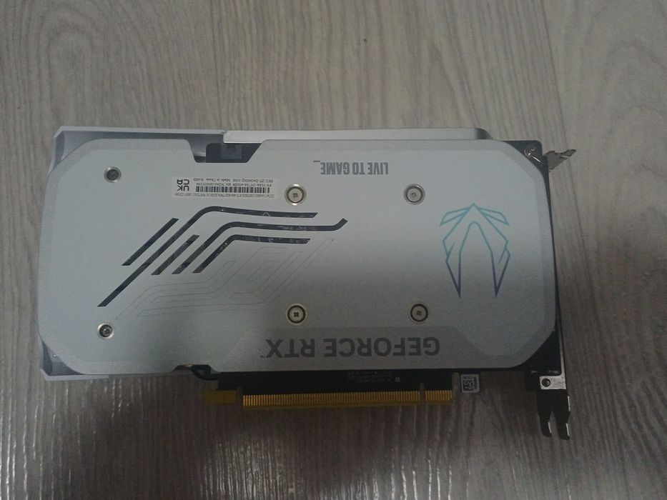 RTX 4060 8гб zotac