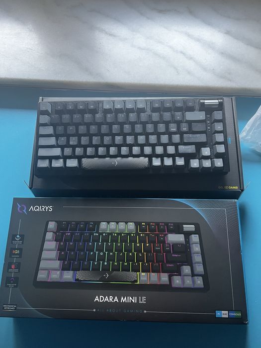 Tastatura aqirys