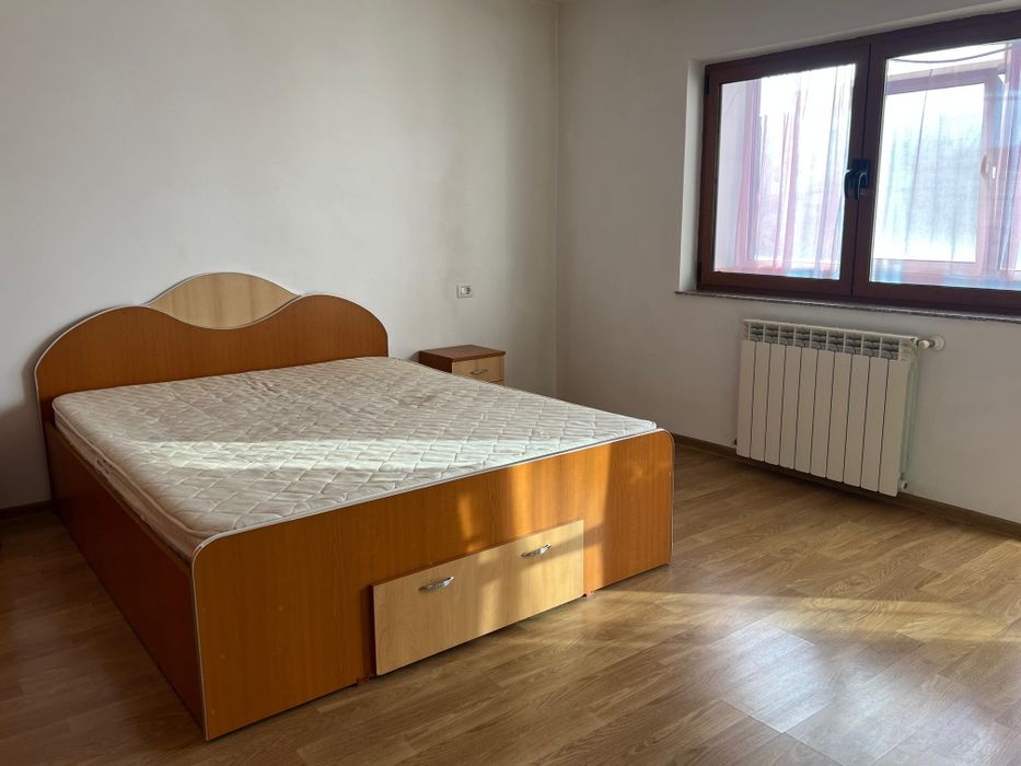 Apartament cu 3 camere mobilat zona Buzăului