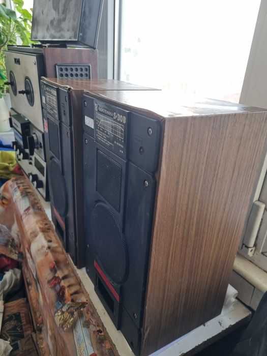 Boxe originale ale magnetofonului Kashtan argintiu