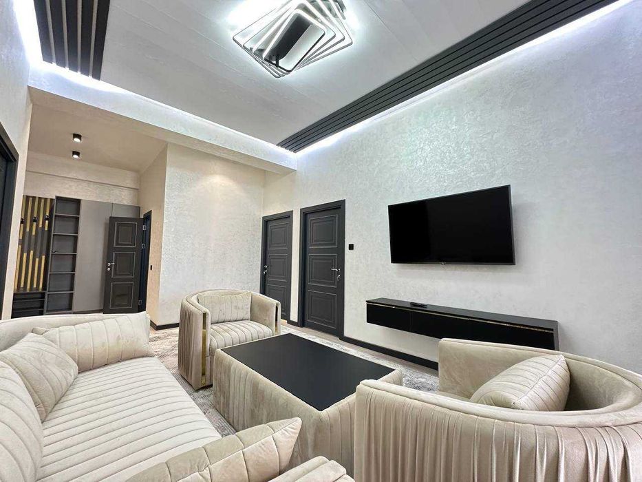 Сдаю светлую 2х ком кв-ру 7/8 на Жк Gardens Residence Ташкент сити А1