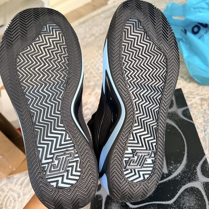 nike Jordan. кроссовки.