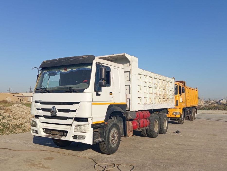 Qizil kiygan qiz porno video