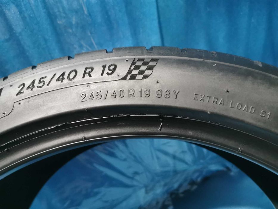 245/40 R19 - 275/35 R19 michelin 4 bucati