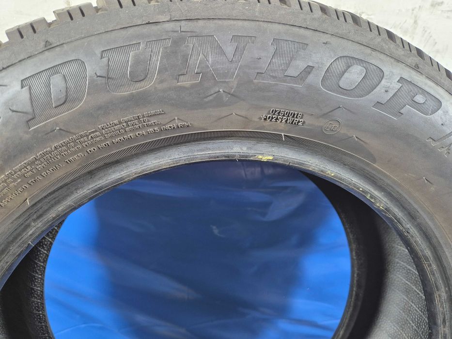 215/60/16  95H Dunlop