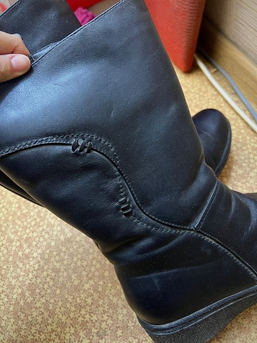 Сапоги женские продам