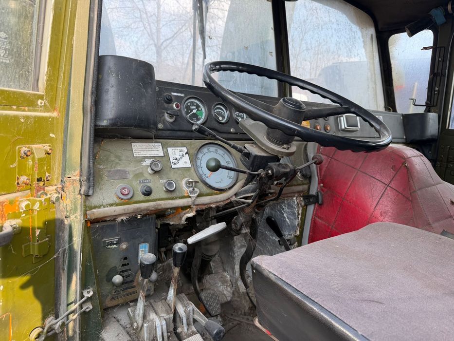 Vand autofreză de zăpadă UNIMOG 406