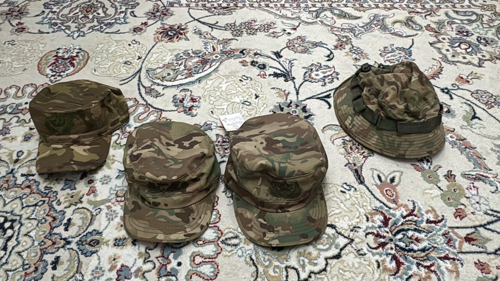 Военные ушанки,кепки