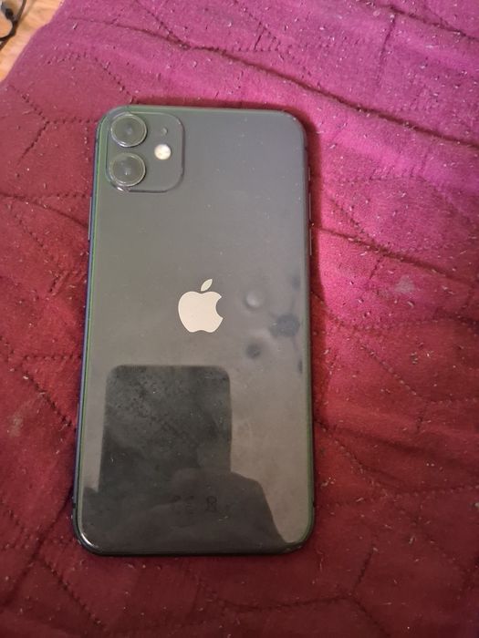 Продавам Айфон 11 за София