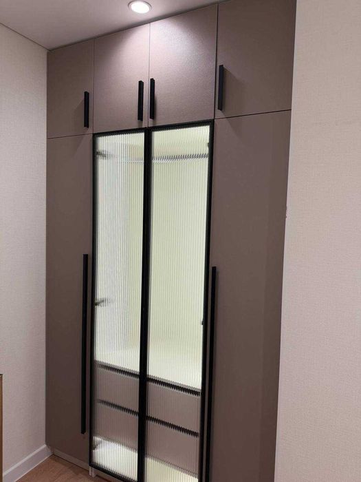 Продается квартира  Метро Космонавтов — Редкий формат 4 комнаты