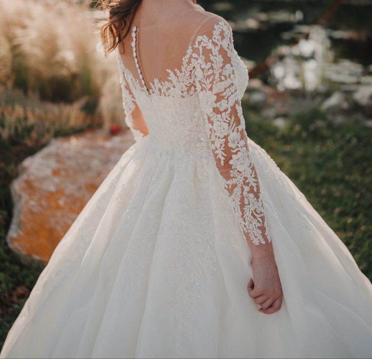 Rochie de mireasa Vladiyan