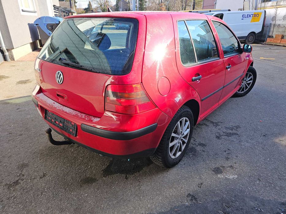 Фолксваген голф 4 1.4 Климатик Теглич