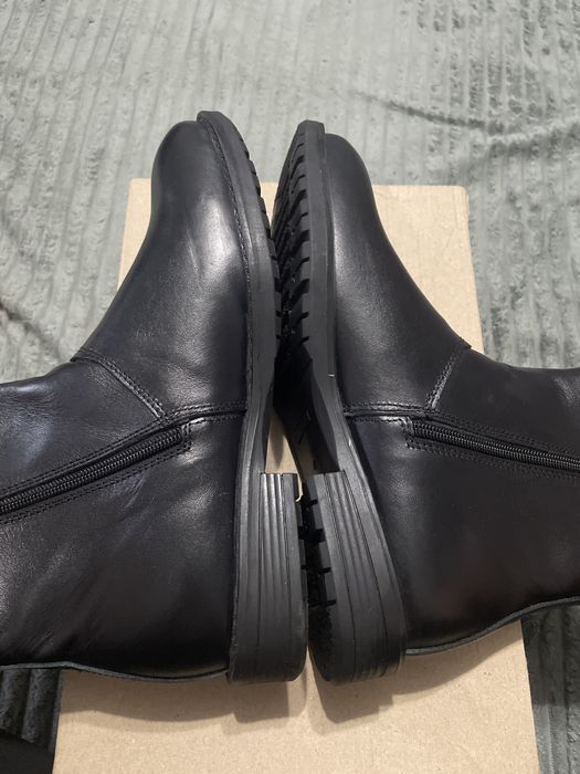 Продам ботинки зимние мужские
