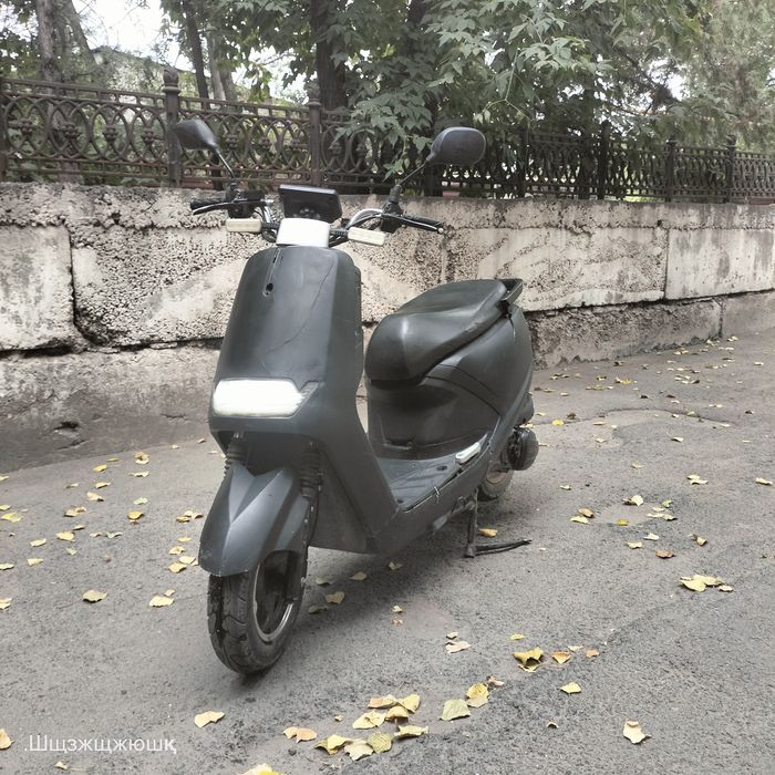 Мопед сатылады..