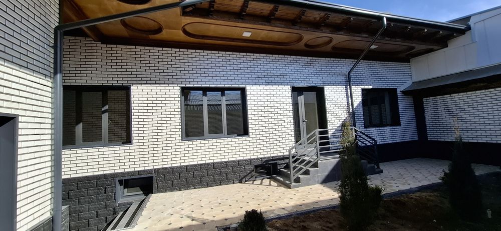 Yengi Remont qilingan uy sotiladi Nazarbe posttan 500 metr