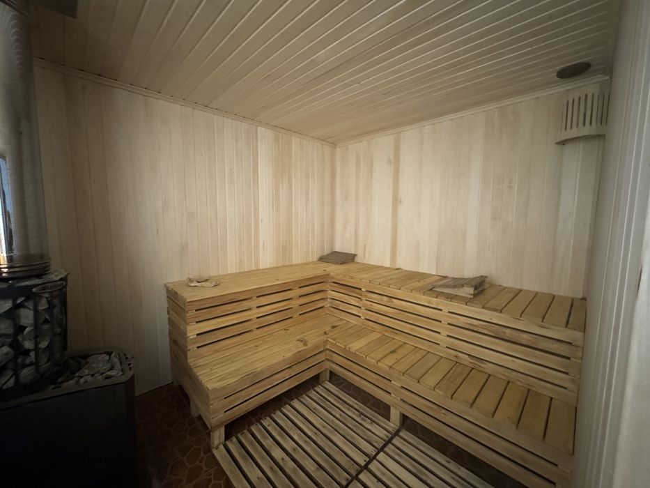 Сдам посуточно дом