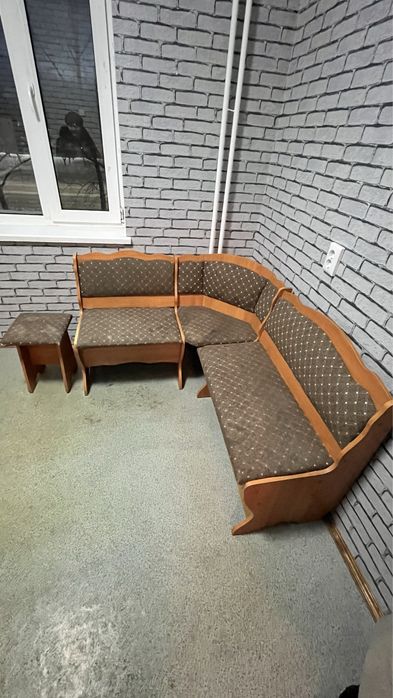 отдам стол, кресла