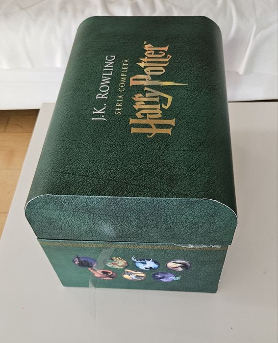 Vand cufar Harry Potter 1-7, carti noi