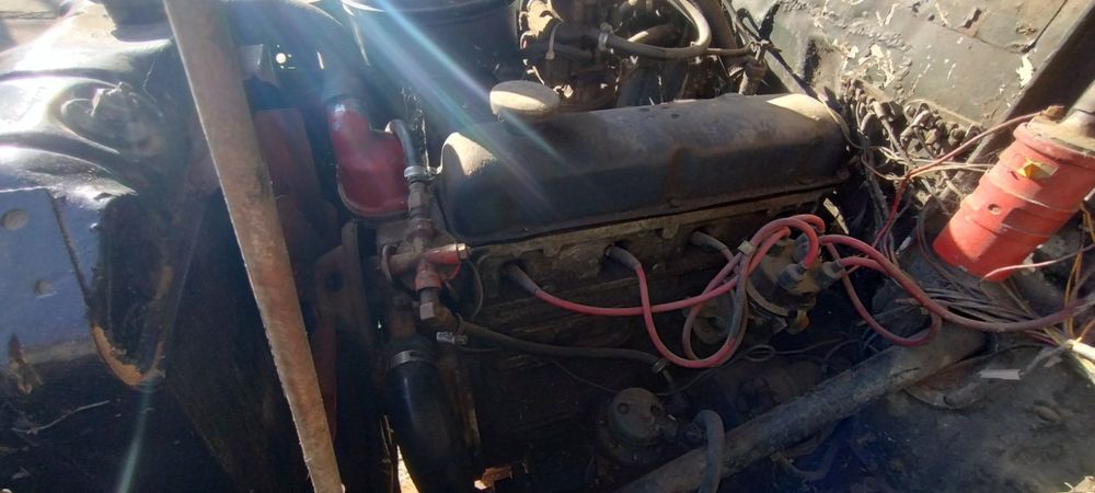 Продавам Газ 69.