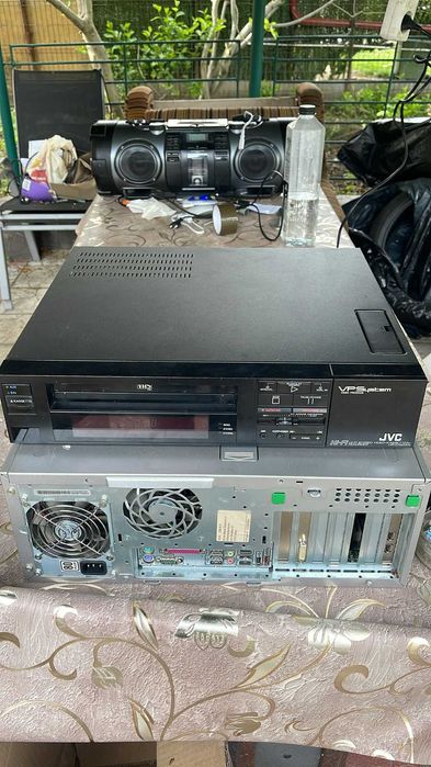 video clasic (VCR) produs de JVC