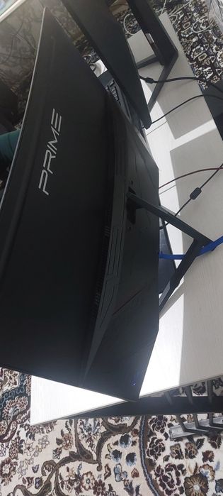 Prime monitor 27 lik 180h curved