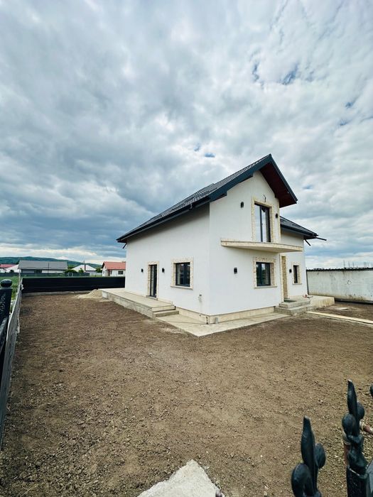 Casă nouă P+M, 157 mp utili, 500 mp teren -Dancu Holboca