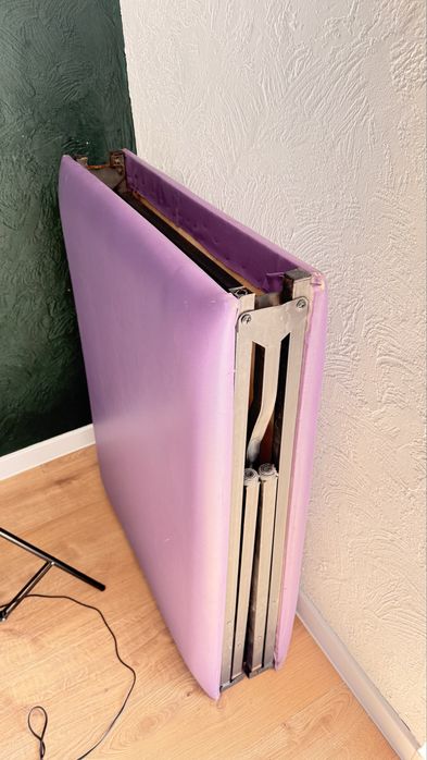 Продам кушетку в хорошем состоянии