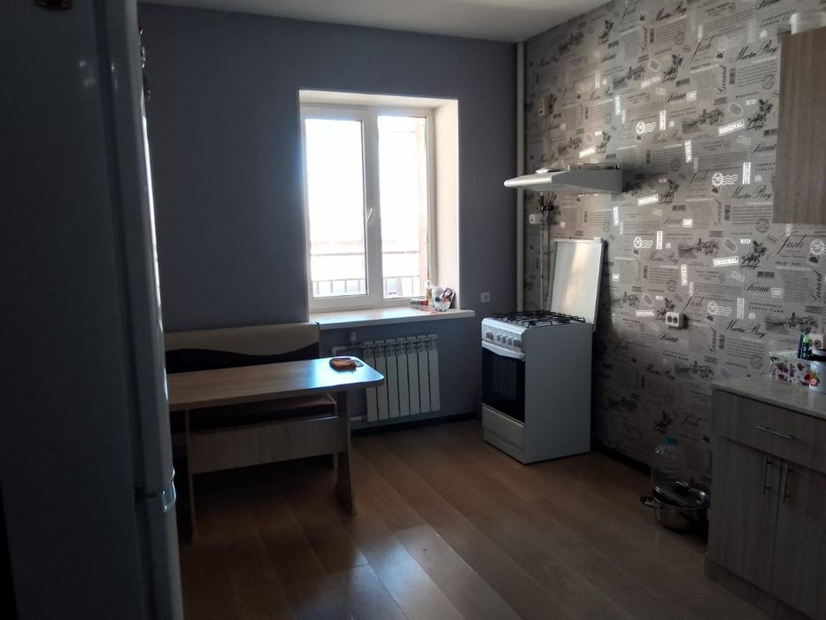 Срочно, продам 3 комн.квартиру