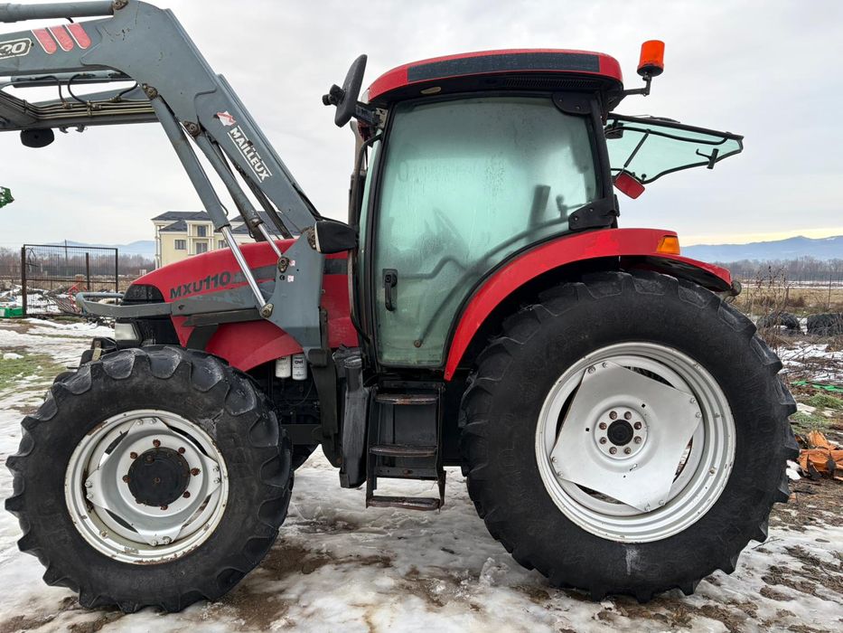 Tractor casse maxxum 110  cu incarcator  anul 2005