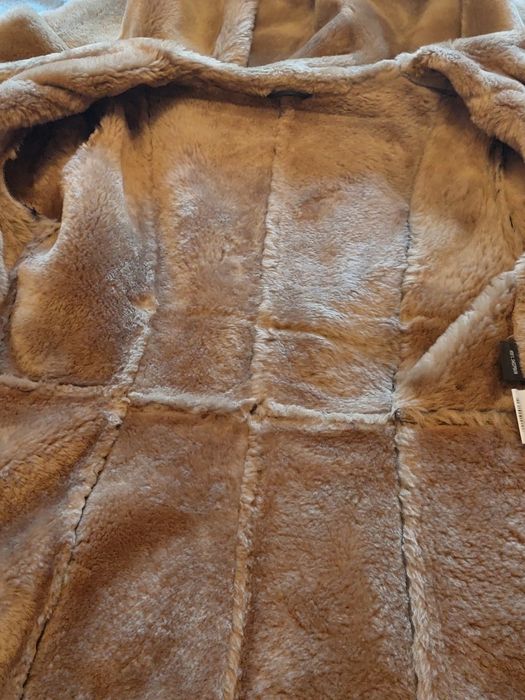 Продам натуральную дублёнку.