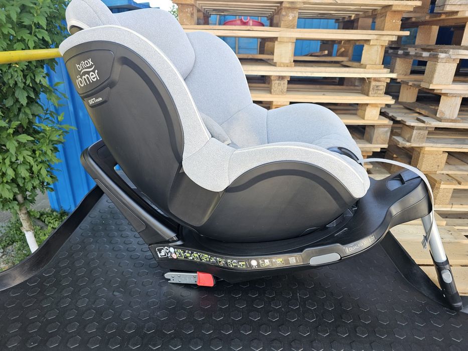 Scaun auto copii Britax Romer DUALFIX M cu ISOFIX