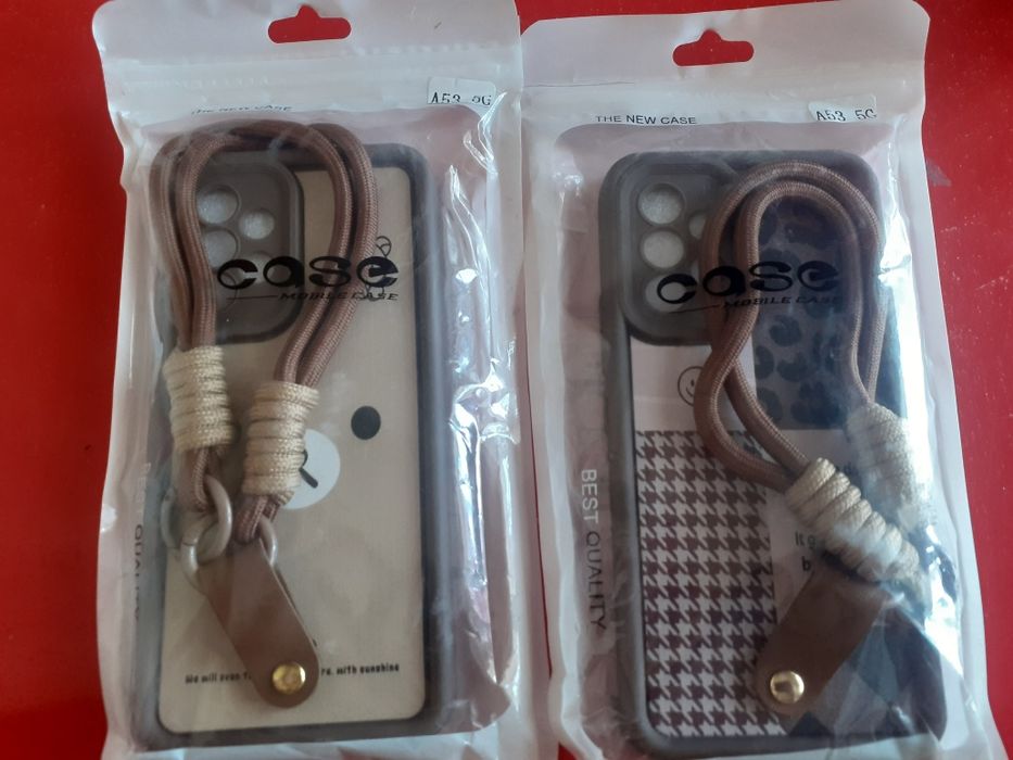 Чехлы продам  ..