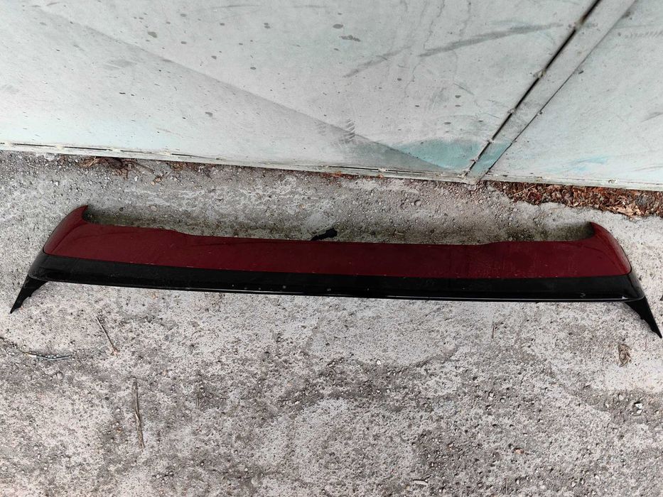 Споилер задна светлина Пежо 2008  Peugeot 2008 2019