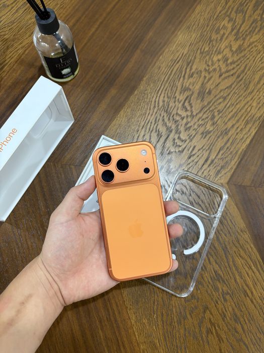 Iphone 17 pro 256 gb orange