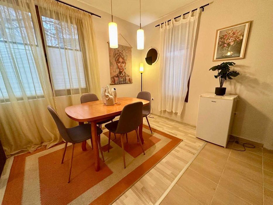 Обзаведен двустаен апартамент, Без такса