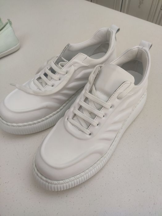 Кроссовки 40 размер