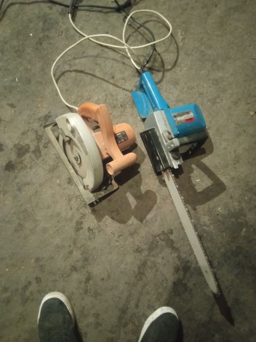 Продаю электро инструмен