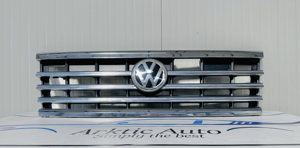 Grila radiator R Line WV Touareg dupa 2018