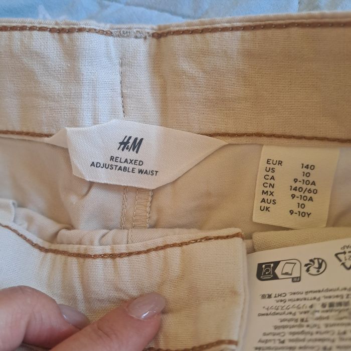Чино панталон H&M - 140 и суитшърт Sinsay -140
