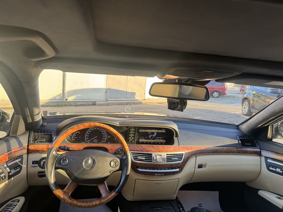 Коледна промоция Mercedes S500long 4matic keyless designo