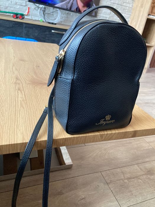 Дамска раница (естествена кожа)