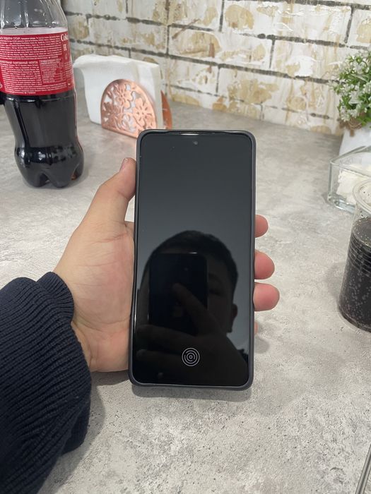 Продам oppo reno 12F