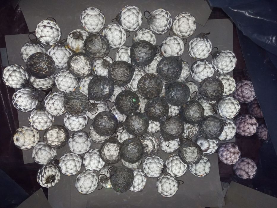 Продается люстра