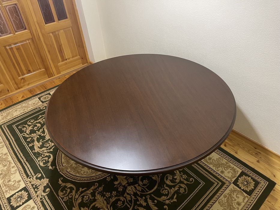 стол круглый обеденный