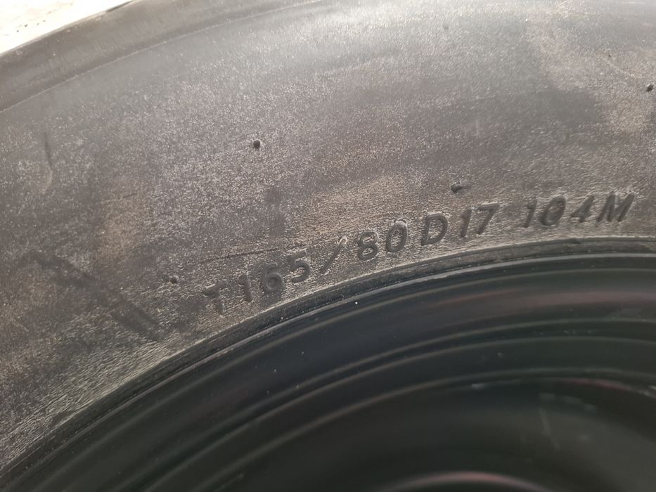 Резервна гума Патерица Бандажка за Тойота Рав 4 Toyota Rav 4