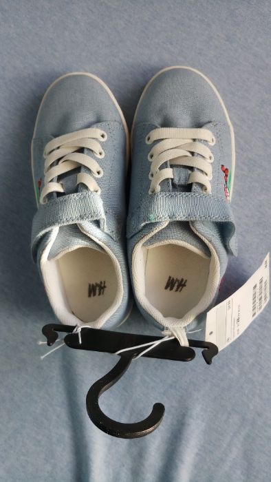 Нови!!! Кецове с бродирани цветя, H&M, номер 28