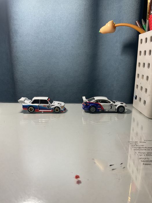 Обменяю машинки хот вилс