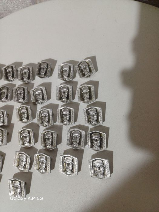 Значки Караджата цена 5лв за брой