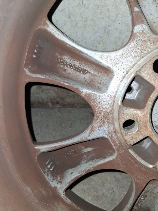 комплект оригинални алуминиеви джанти BMW с гуми Michelin